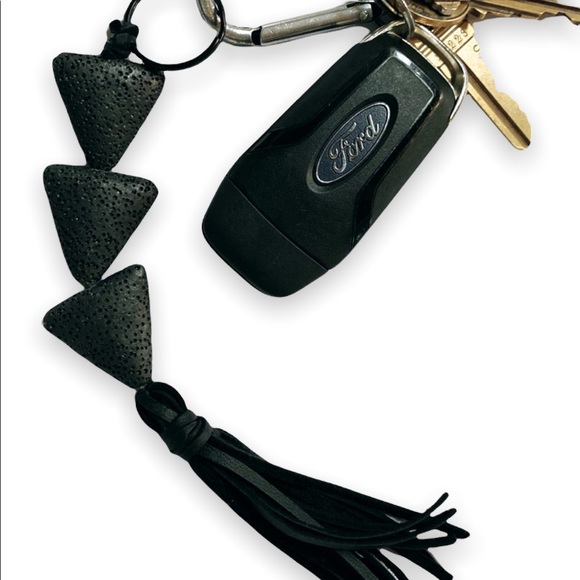 Lava Rock Keychain - Picture 3 of 4